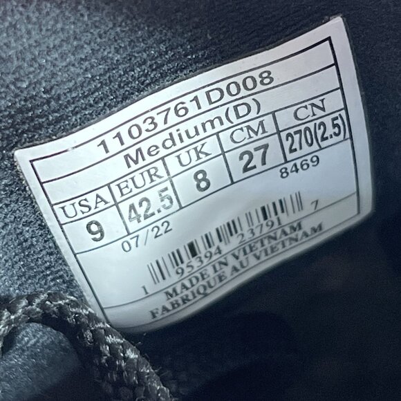 Brooks Cascadia 16 x Louie Gong Men Size 9 Black Red 1203631B008 Running Shoes - Picture 9 of 9